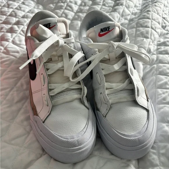 Nike Legacy Court Lifts size 8 - Picture 6 of 7